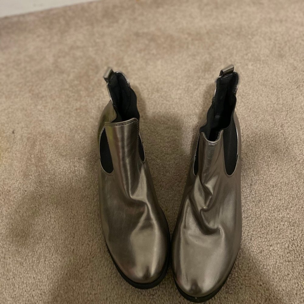 Boots - Picture 2 of 3